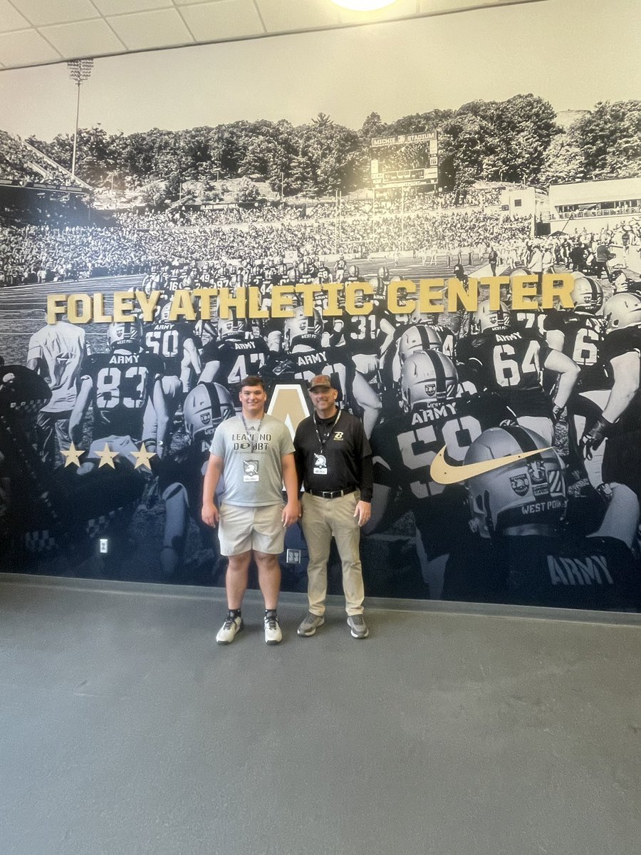 ColtonKelly55's tweet image. Had a great visit at Army! Thanks @Coach_Burks for the invite! @ArmyWP_Football @BCRebelFootball @CoachHaddix11