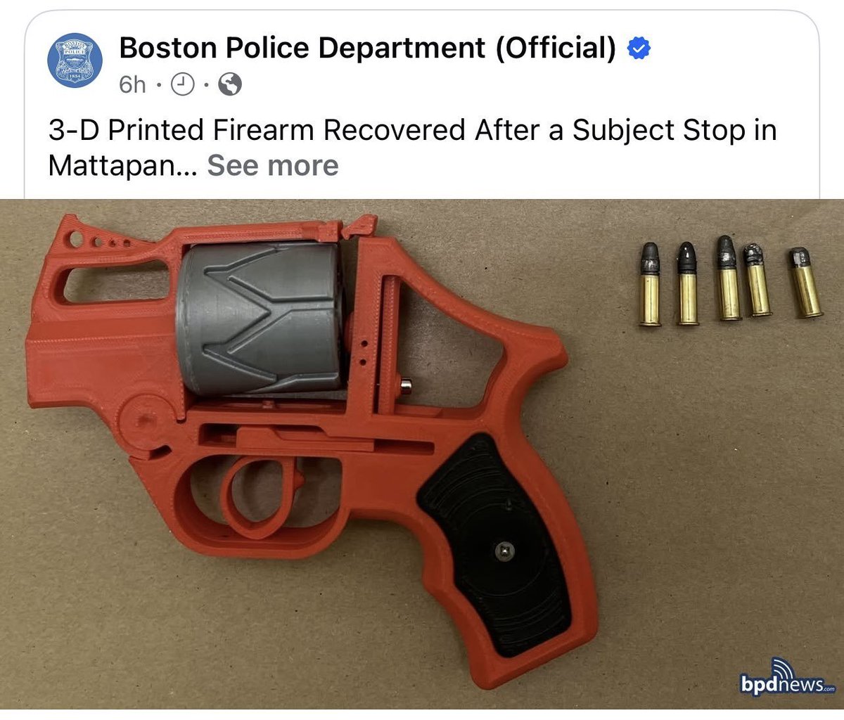 This is how you do a real weapons bust, fellas