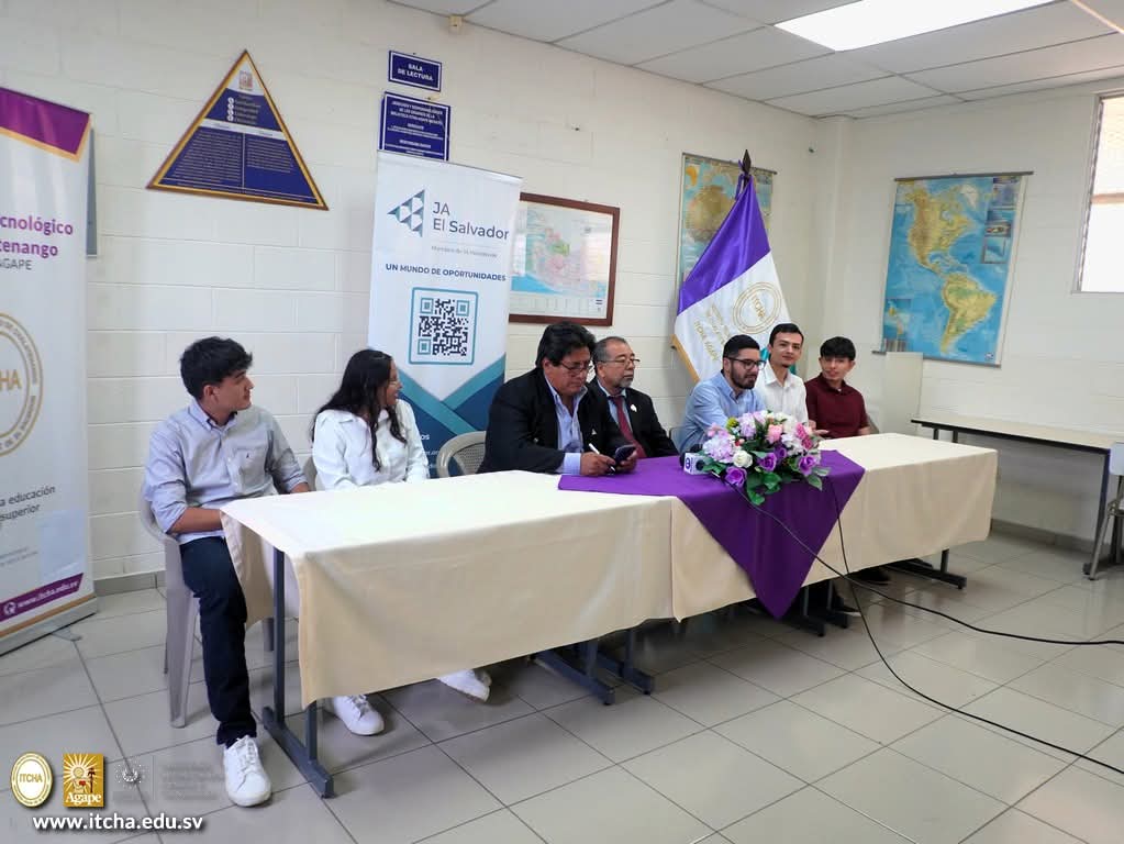 EQUIPO GANADOR ITCHA-ÁGAPE 2025
#educacion El Instituto Tecnológico de #Chalatenango (<a href="/ITCHA_AGAPE/">ITCHA AGAPE</a>,  presentó al equipo ganador del Primer Lugar del concurso "Innovation Camp 2025". El premio incluyó: el desembolso fondos, becas y certificaciones, etc. #ENNews