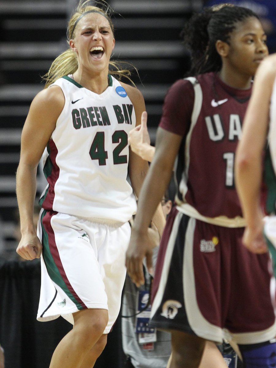 Kayla Karius (Tetschlag) (@kayla_karius) on Twitter photo 