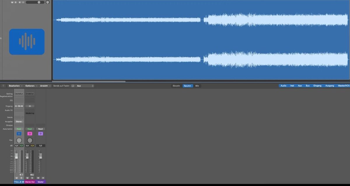 JacksonUNR's tweet image. Michael Jackson Throwing You Life Away [Unreleased Song] (1988) Digital Audio Tape (9 Minutes Long)

#MichaelJackson  #ThrowingYouLifeAway #michaeljacksonunreleased #Bad