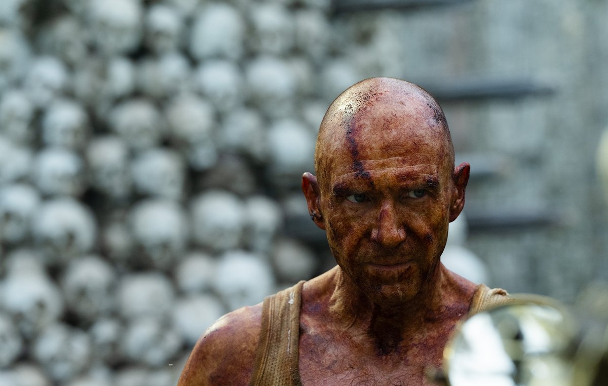 dougchagnon's tweet photo. I want to believe that Ralph Fiennes' character choice in '28 Years Later' was an homage to Tripping Daisy. Look out for piranhas! https://t.co/i6SJ4ylud4