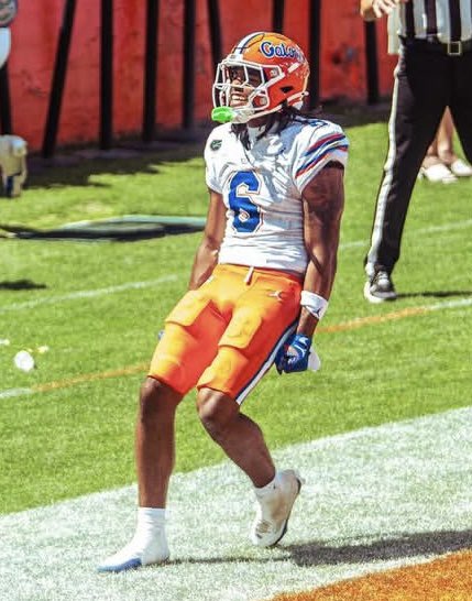 Braylonclark3 (@braylon_clark3) on Twitter photo I’m blessed to receive an offer from <a href="/GatorsFB/">Florida Gators Football</a> . Thank you <a href="/billynap/">billy Napier</a> <a href="/CoachBillyG/">Coach Billy Gonzales</a> and <a href="/brandonspikes55/">BrandonSpikes55</a>
#HUMBLED&HONORED
#FULLBORE
<a href="/On3Recruits/">On3 Recruits</a>
<a href="/RivalsFriedman/">Adam Friedman</a>
<a href="/HighSchoolOT/">HighSchoolOT</a>
<a href="/PrepRedzoneNC/">Prep Redzone North Carolina</a>
<a href="/247recruiting/">247Sports Recruiting</a>
<a href="/nchssportspage/">NC HIGHSCHOOL SPORTS PAGE</a>
<a href="/CCDSFootball/">Buccaneer Football</a> I’m blessed to receive an offer from <a href="/GatorsFB/">Florida Gators Football</a> . Thank you <a href="/billynap/">billy Napier</a> <a href="/CoachBillyG/">Coach Billy Gonzales</a> and <a href="/brandonspikes55/">BrandonSpikes55</a>
#HUMBLED&HONORED
#FULLBORE
<a href="/On3Recruits/">On3 Recruits</a>
<a href="/RivalsFriedman/">Adam Friedman</a>
<a href="/HighSchoolOT/">HighSchoolOT</a>
<a href="/PrepRedzoneNC/">Prep Redzone North Carolina</a>
<a href="/247recruiting/">247Sports Recruiting</a>
<a href="/nchssportspage/">NC HIGHSCHOOL SPORTS PAGE</a>
<a href="/CCDSFootball/">Buccaneer Football</a>