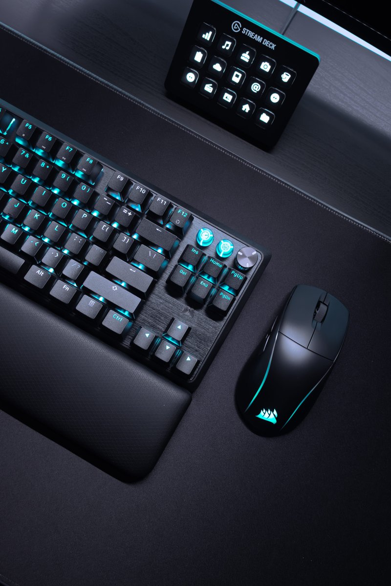 Kitted out and ready to frag.
K70 PRO TKL and M75 Wireless—our weapons of choice ⌨️🖱️