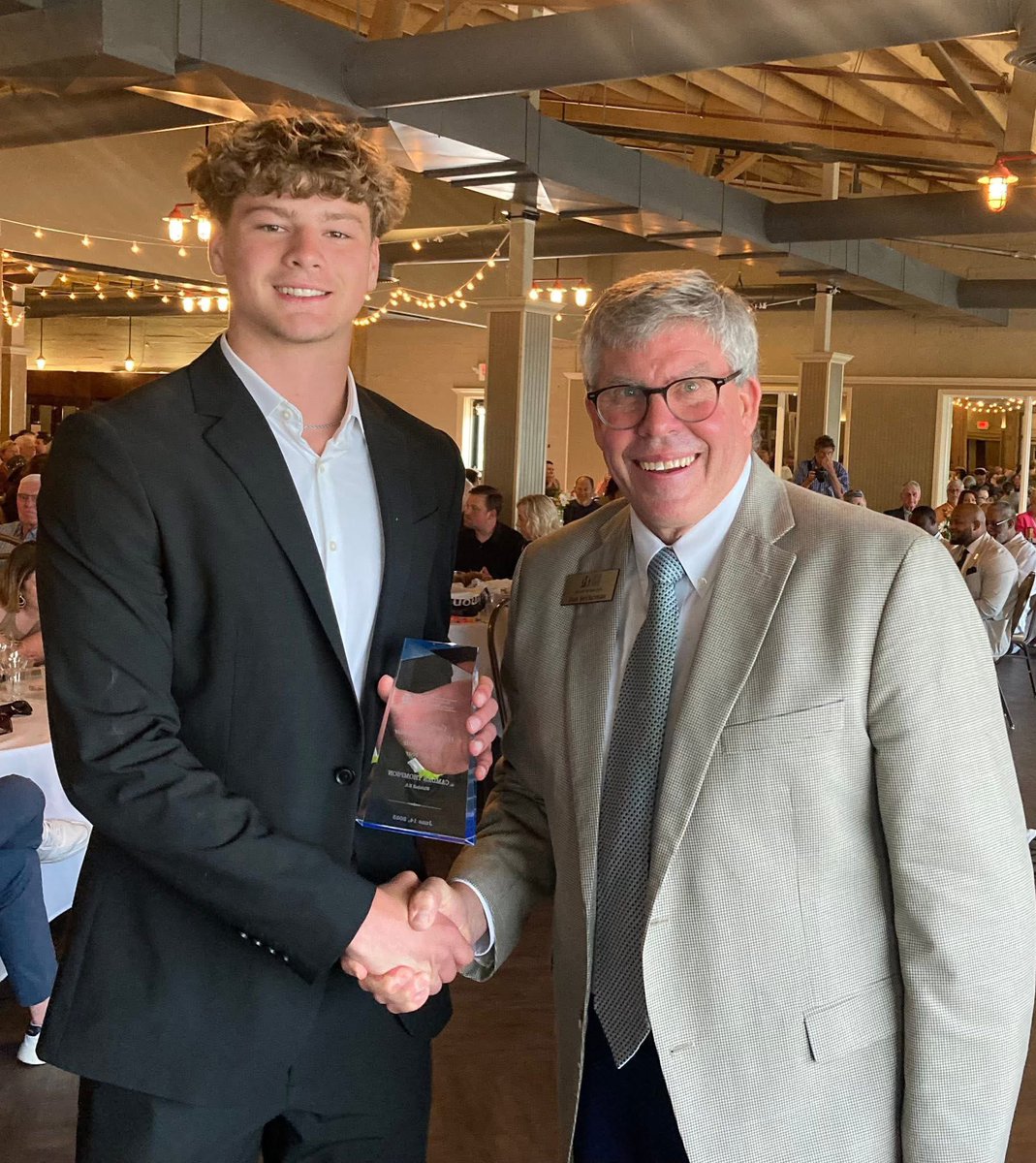 Camden Fall Thompson tweet media