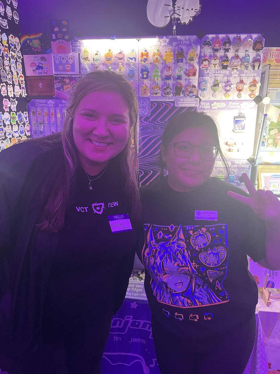 nicole! 🔜BoBC7 (@phamjams) on Twitter photo Thank you <a href="/TorontoVALORANT/">TorontoVALORANT</a> for hosting such an amazing event!! And big thank you to everyone who stopped by my booth today🫶🫶 Hope to see yall this weekend for grands 🫡 Thank you <a href="/TorontoVALORANT/">TorontoVALORANT</a> for hosting such an amazing event!! And big thank you to everyone who stopped by my booth today🫶🫶 Hope to see yall this weekend for grands 🫡