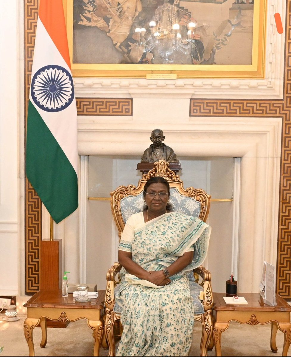 Ravindra Yadav (@ravindr40016472) on Twitter photo ЁЯЗоЁЯЗ│ рдЖрджрд░рдгреАрдп рд░рд╛рд╖реНрдЯреНрд░рдкрддрд┐ рд╢реНрд░реАрдорддреА рджреНрд░реМрдкрджреА рдореБрд░реНрдореВ рдЬреА рдЖрдкрдХреЛ рдЬрдиреНрдорджрд┐рди рдХреА рд╣рд╛рд░реНрджрд┐рдХ рд╢реБрднрдХрд╛рдордирд╛рдПрдВредЁЯТР рдИрд╢реНрд╡рд░ рд╕реЗ рдЖрдкрдХреЗ рдЙрддреНрддрдо рд╕реНрд╡рд╛рд╕реНрдереНрдп, рджреАрд░реНрдШрд╛рдпреБ рдФрд░ рдордВрдЧрд▓рдордп рдЬреАрд╡рди рдХреА рдкреНрд░рд╛рд░реНрдердирд╛ рдХрд░рддрд╛ рд╣реВрдВред
<a href="/rashtrapatibhvn/">President of India</a> ЁЯЗоЁЯЗ│ рдЖрджрд░рдгреАрдп рд░рд╛рд╖реНрдЯреНрд░рдкрддрд┐ рд╢реНрд░реАрдорддреА рджреНрд░реМрдкрджреА рдореБрд░реНрдореВ рдЬреА рдЖрдкрдХреЛ рдЬрдиреНрдорджрд┐рди рдХреА рд╣рд╛рд░реНрджрд┐рдХ рд╢реБрднрдХрд╛рдордирд╛рдПрдВредЁЯТР рдИрд╢реНрд╡рд░ рд╕реЗ рдЖрдкрдХреЗ рдЙрддреНрддрдо рд╕реНрд╡рд╛рд╕реНрдереНрдп, рджреАрд░реНрдШрд╛рдпреБ рдФрд░ рдордВрдЧрд▓рдордп рдЬреАрд╡рди рдХреА рдкреНрд░рд╛рд░реНрдердирд╛ рдХрд░рддрд╛ рд╣реВрдВред
<a href="/rashtrapatibhvn/">President of India</a>
