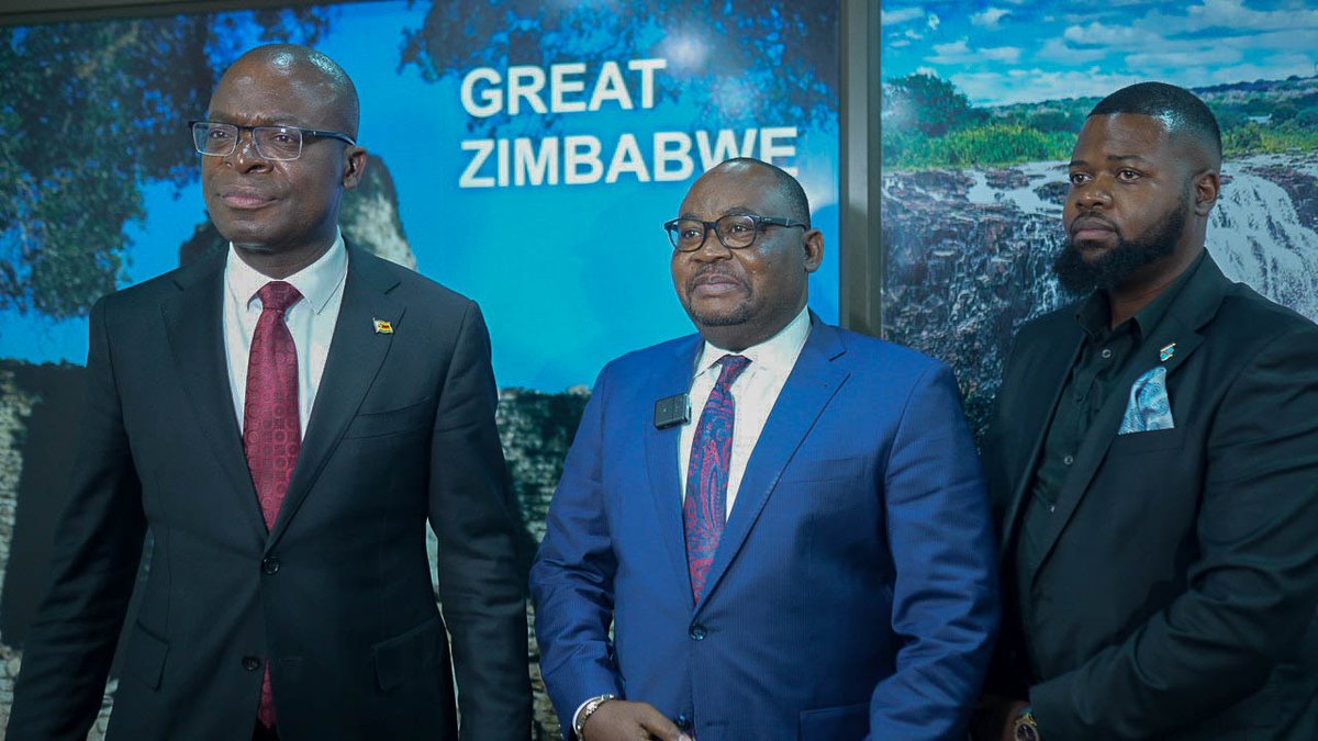 DMazenga's tweet photo. SADC: DIDIER MAZENGA MUKANZU VEUT VOIR LA RDC SUR LA TABLE  DE TOUTES LES GRANDES DISCUSSIONS EAC-SADC. 

Reçu en audience ce Jeudi 19 Juin 2025 à Harare par son homologue des AF Étr, le Min Co de l'IR, Ex DMM l'a rencontré en sa qualité de Prés du Conseil des Min de la SADC. https://t.co/n5v1OsU9Sy