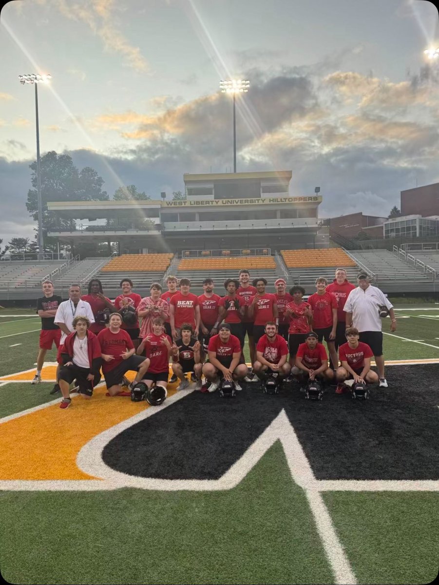 Great to home on the hilltop again! Thanks to <a href="/WLU_Football/">WLU Football</a> &amp; #DiCarlos