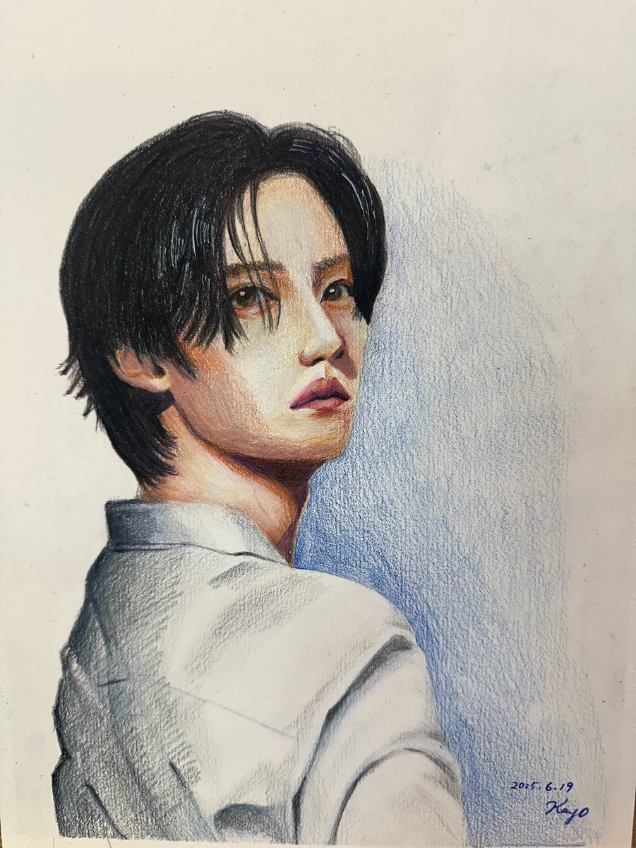 kayo_paintings's tweet photo. 初めて挑戦した色鉛筆画。
#straykidsfanart #LeeKnow #leeknowfanart #리노 #リノ #色鉛筆画 #portrait #prismacolors https://t.co/YFwkRB0hi3