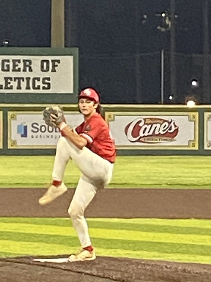 Cardinals win! Cardinals win!

The Cards (11-1) defeat the Southland Hogs by a final score of 2-0 at Southeastern. 

<a href="/Will_A11/">William Andrade</a> - Winning Pitcher and <a href="/KadeLaCoste2025/">Kade LaCoste</a> - Save combine for a one hit shutout! 

At the plate, <a href="/Gavin_Berry15/">Gavin Berry</a> 2-2 RBI Double &amp; Run Scored

<a href="/Blazerodriguez_/">Blaze Rodriguez</a>