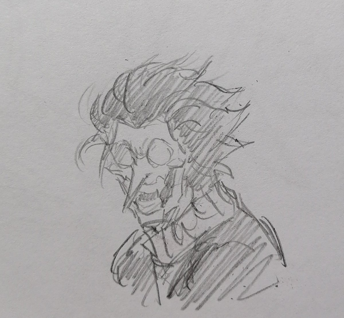 quick doodles of pre/post incident spamton (im no huge fan, just someone certain talks about him often and i don't have ideas what to draw so)