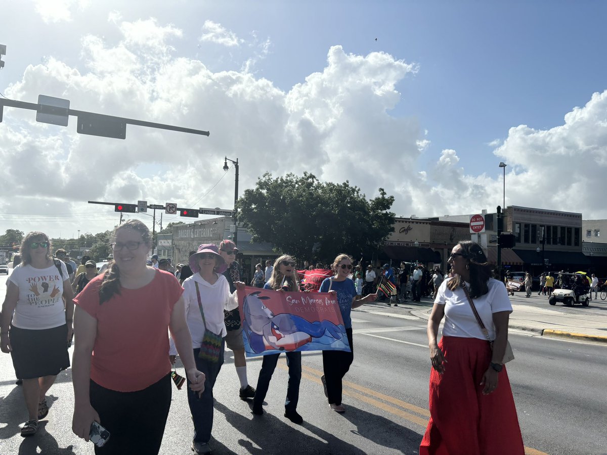ErinForYall's tweet image. Today we celebrate #Juneteenth - a powerful reminder of the ongoing fight for freedom. In #Hd45, I joined San Marcos' Juneteenth Unity Walk & the Annual Rose Brooks Cake Auction, raising $ for college scholarships. Thank you to all who made these events possible. #txlege