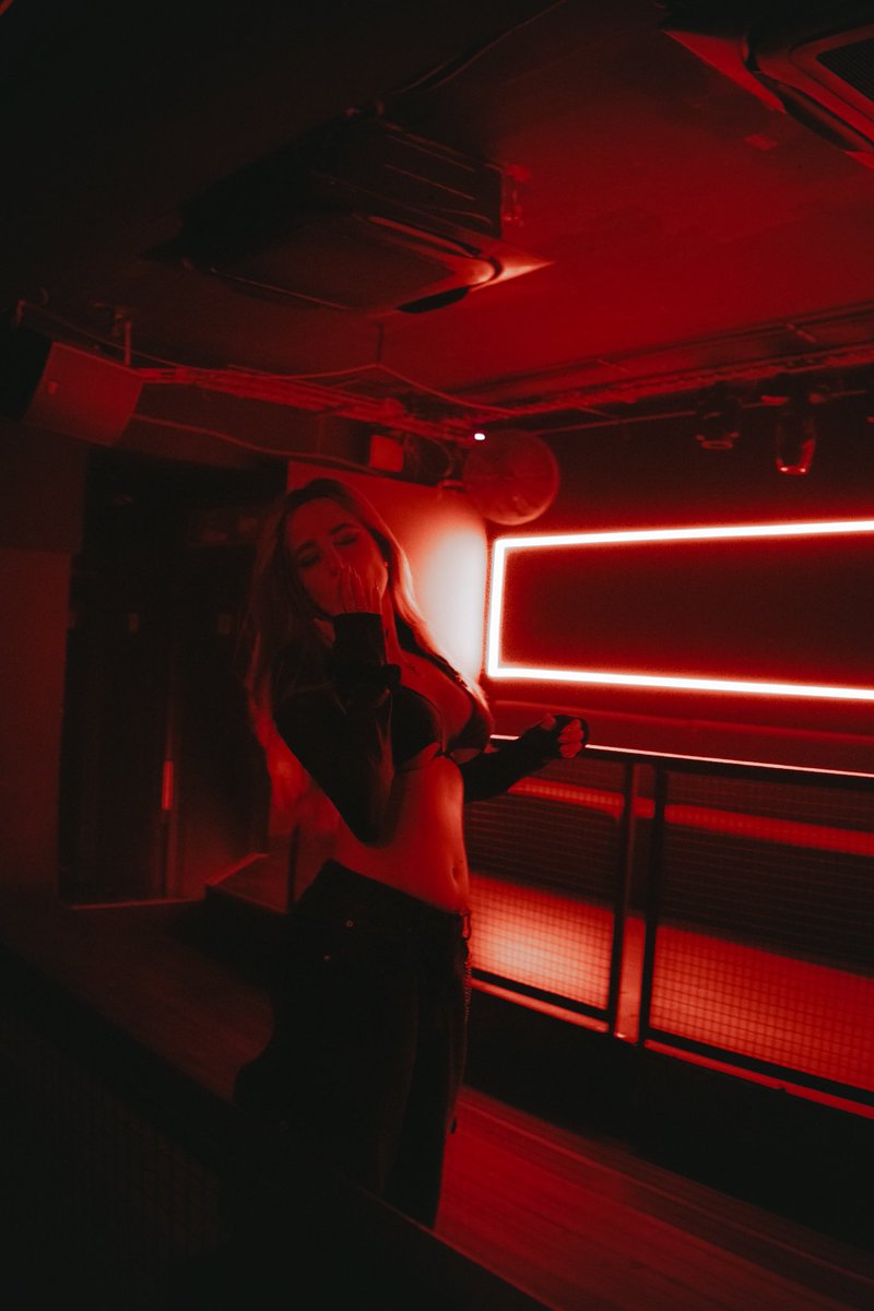 LukaVicious's tweet photo. the red house - Laster Club 2025 https://t.co/HoEaVuVlOU