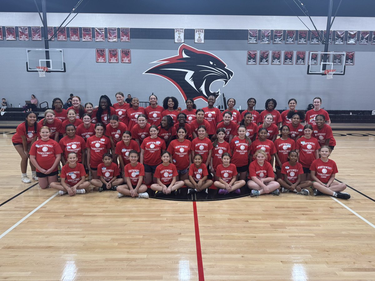 ladytexanbball's tweet photo. Our best camp yet! 90 future Lady Texans in the making learning, growing, playing, competing, & having fun this week! It’s always a great day to be a Texan! #NorthBest #FamilyFirst #GoTexans https://t.co/lMHVlcpgwc