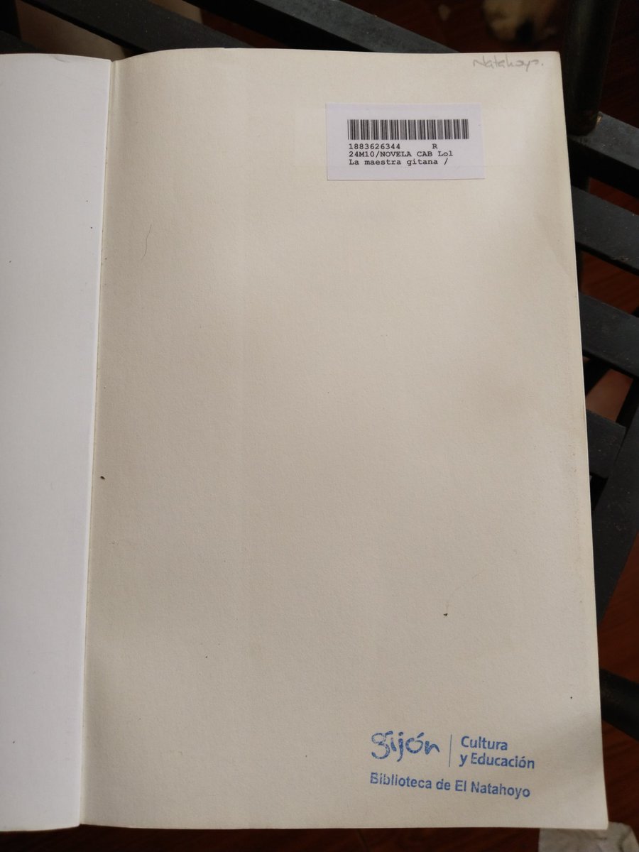 <a href="/de_infantil/">Lola Cabrillana</a> Pero eres influ en las bibliotecas de barrio.