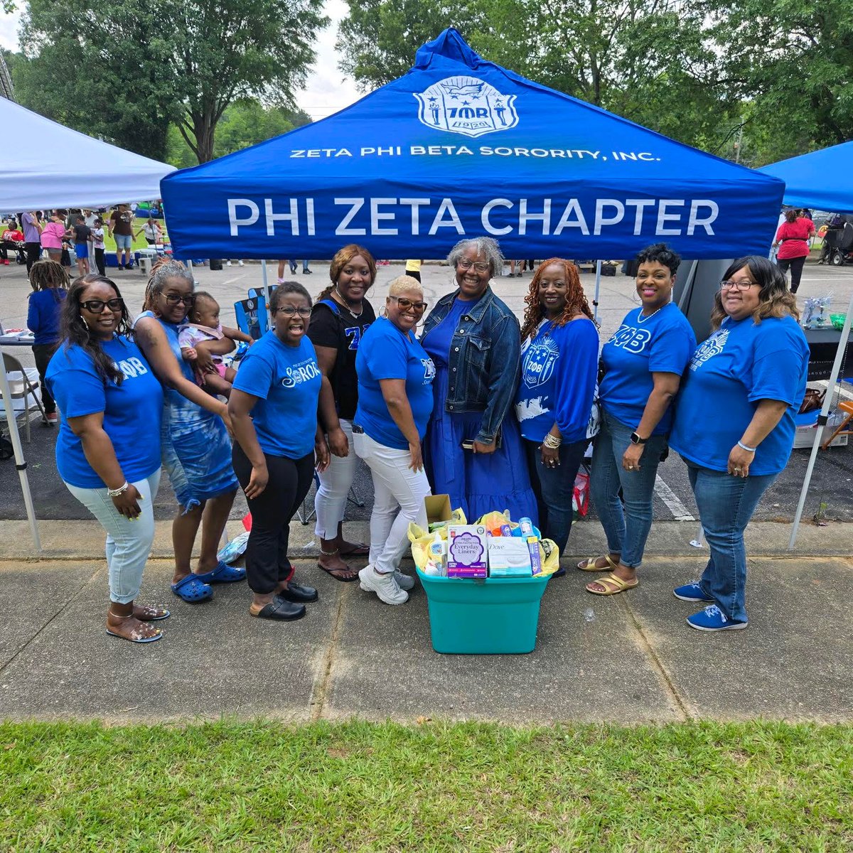 #DepressedWhileBlack (@depressedwblack) on Twitter photo On #Juneteenth, we send our sincere thanks to Monique and the Henderson, NC Phi Zeta Graduate Chapter for donating hundreds of toiletries and menstrual products for psychiatric patients at Cone Health Behavioral Health!
Thank you <a href="/ZPhiBInc1920/">Zeta Phi Beta Sorority, Inc.</a> for supporting patients! On #Juneteenth, we send our sincere thanks to Monique and the Henderson, NC Phi Zeta Graduate Chapter for donating hundreds of toiletries and menstrual products for psychiatric patients at Cone Health Behavioral Health!
Thank you <a href="/ZPhiBInc1920/">Zeta Phi Beta Sorority, Inc.</a> for supporting patients!