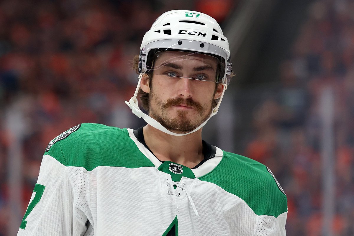 B/R Open Ice tweet media