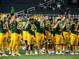 kalebjohnson34's tweet image. I WILL BE @BUFootball CAMP SATURDAY JUNE 21ST!!!
@CoachDaveAranda @CoachPowledge @Jamar51Chaney @Coach_LJohnson @HokaHeyFootball @CoachKirkMartin @jeffries_jacob @CoachMack_MHS @DonnieBaggs_ @blaylock_23 @PrepRedzoneTX @Marchen44 @sixstarfootball @5StarScouting @StarStatePreps