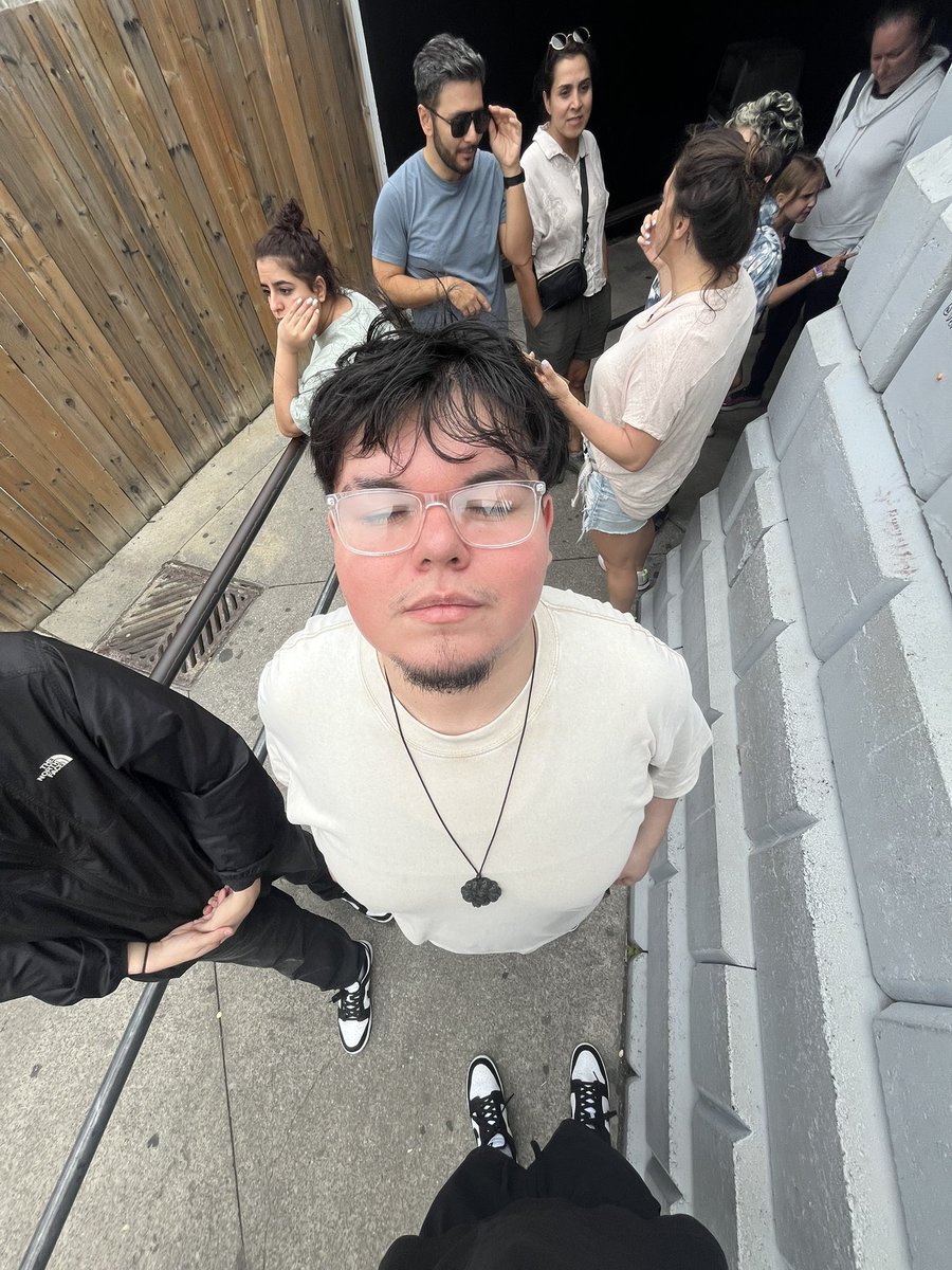 brandon tweet media