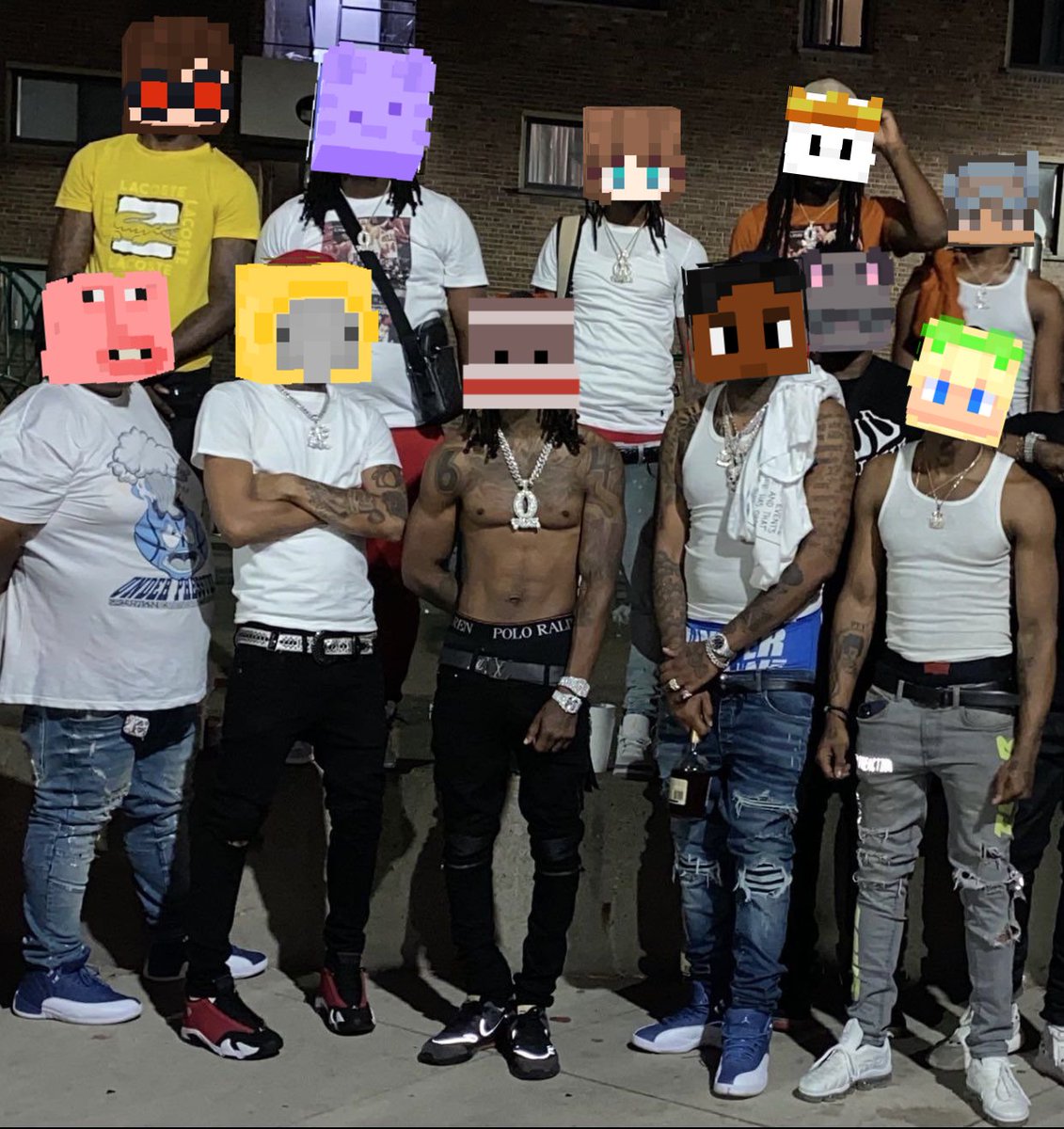 We yes WE are also at VidCon...
33°47'59"N 117°55'18"W