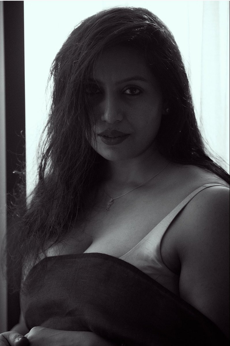 Unveiling the secrets keeps your man indulging in your elegance 🫦
Happy morning 💋