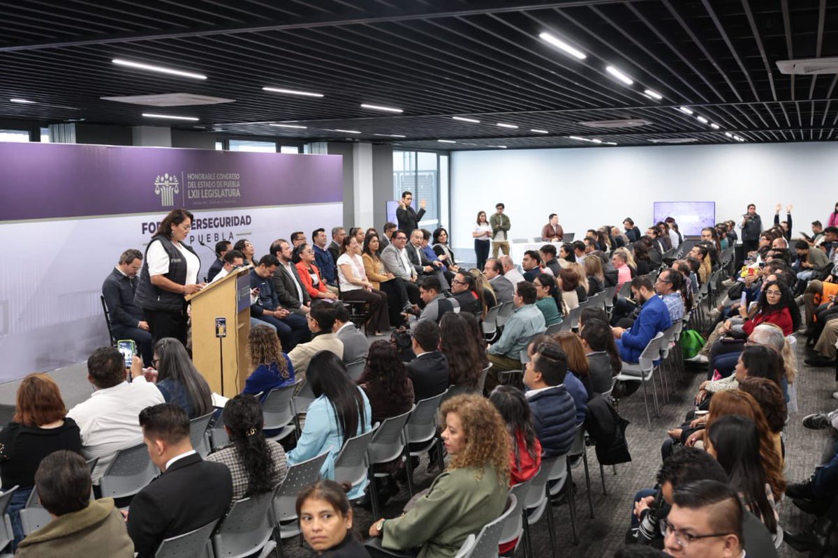 artemisa_laura's tweet photo. Con mucha responsabilidad iniciamos el Foro de Divulgación Ciudadano #CiberseguridadEnPuebla.
Lo he dicho en todo momento, aquí escuchamos todas las voces.
Nuestro propósito es en todo momento la protección y seguridad de la ciudadanía, especialmente de niños, niñas y adolescentes.