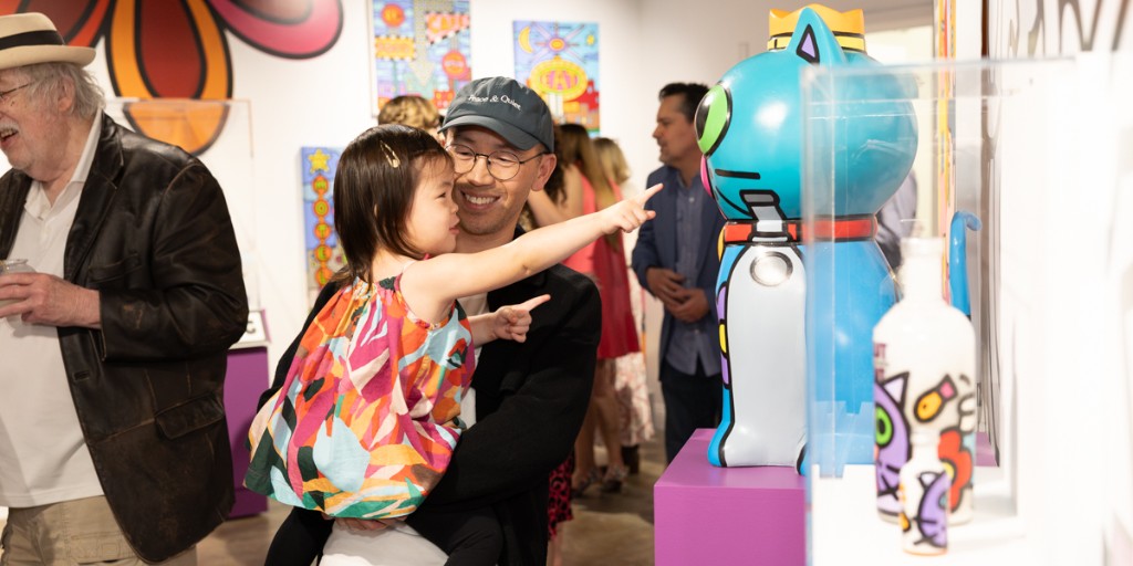 WorldChessHOF's tweet image. Have you visited our latest exhibition, “Charles Houska: Master of Play”?! ♟️🎨

This retrospective celebrates over 25 years of Charles Houska’s bold and colorful career. You don’t want to miss this - be sure to stop in today!

#worldchesshof #stlart #stlmuseums