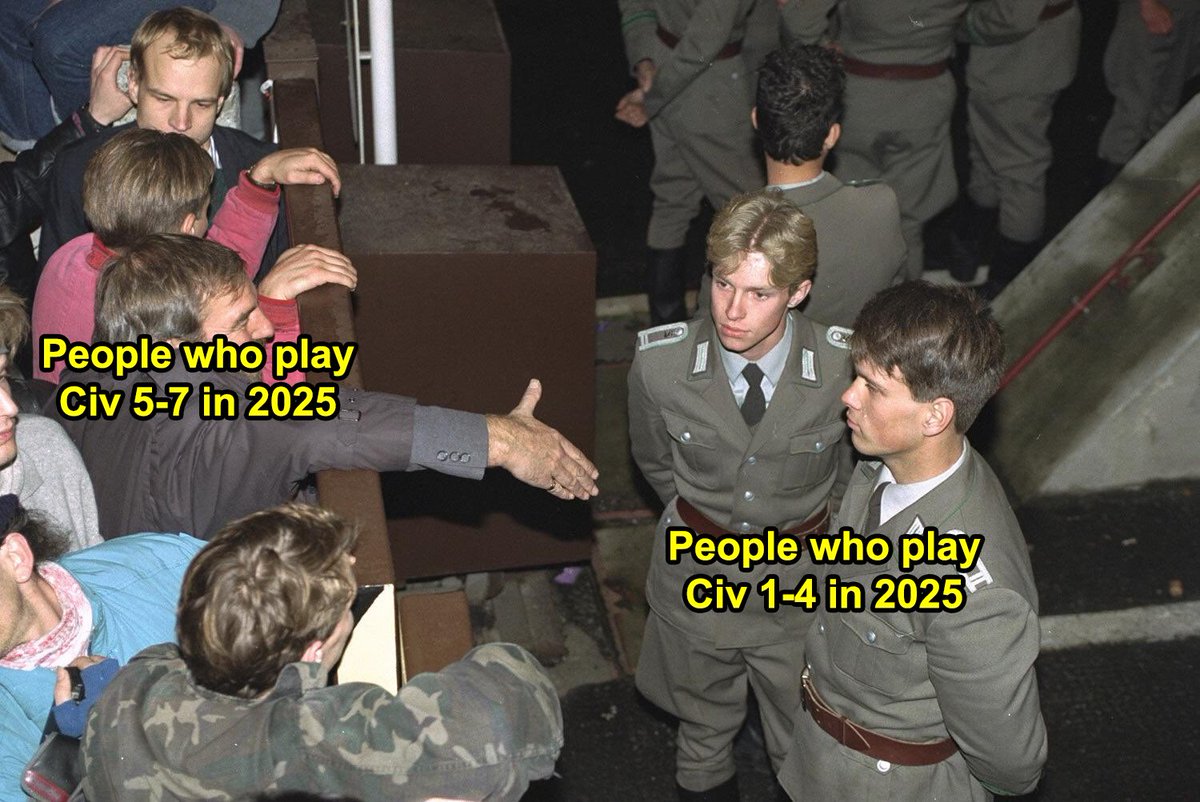 RidicAcidic's tweet image. The sort of vibe I get from the overall community