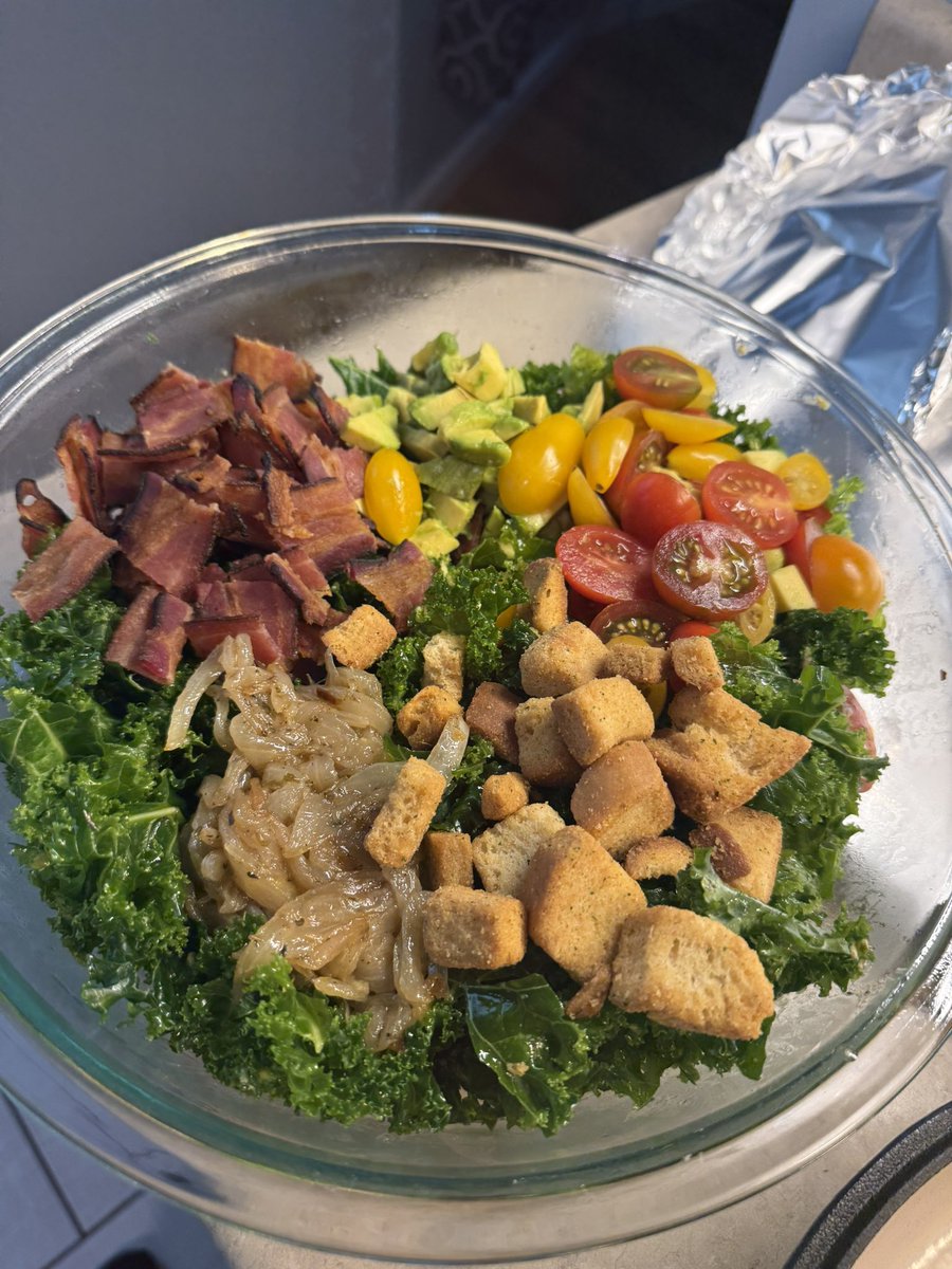 Summer is for making for Big Ass Salads and hanging out with friends in their backyards 😊