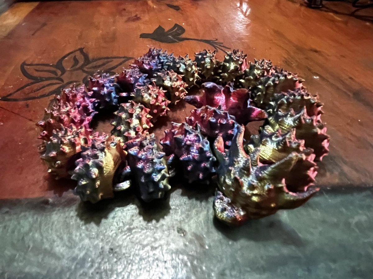 Tricolor silk serpents? Hell yeah!!!