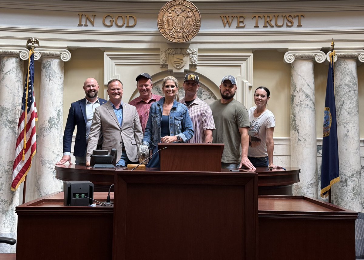 Got to use <a href="/Mikeemoyle/">Mike Moyle</a> ‘s Thor hammer with <a href="/josh_idaho/">Josh Tanner 🇺🇸</a> <a href="/nichols_senator/">Senator Tammy Nichols 🐓🌦🇺🇲👶</a> <a href="/kelly_a_anthon/">Senator Kelly Anthon</a> <a href="/blackhawkce457/">J 🇺🇸</a>