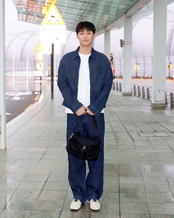 새사진떳다🩵💙🩵💙