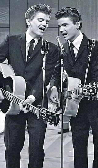 Larry in Missouri tweet media