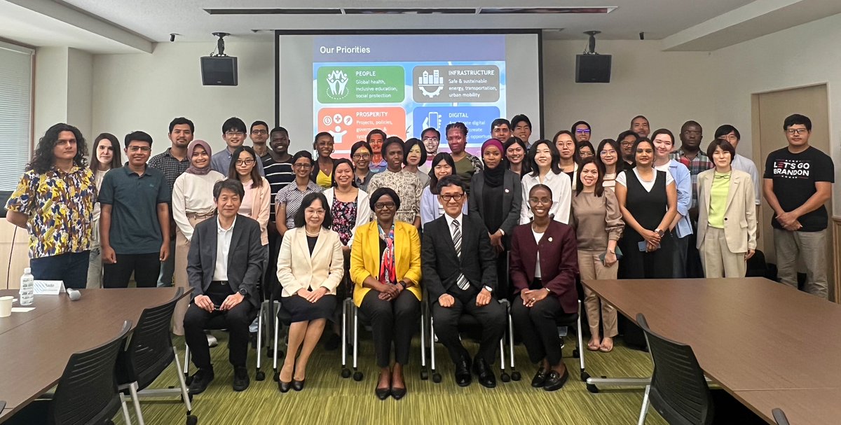 MercyTembon's tweet image. Concluded my Japan mission with visits to Nagoya University & NUCB International School. Grateful for the inspiring engagement with students & my ride on the bullet train—an emblem of Japan’s innovation & @WorldBank partnership. #InternationalDevelopment #NextGenLeaders