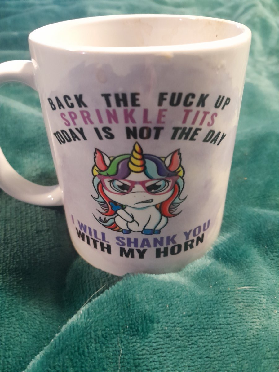 char_lee23's tweet image. TGIF you fanfukentabulous bunch of deplorable RACDDUMLCTFRTZG fringe!
We made it through another week...
But fuk its cold 🥶
Stay warm gorgeous ones...
And have a beautiful day!
Mwah 💋