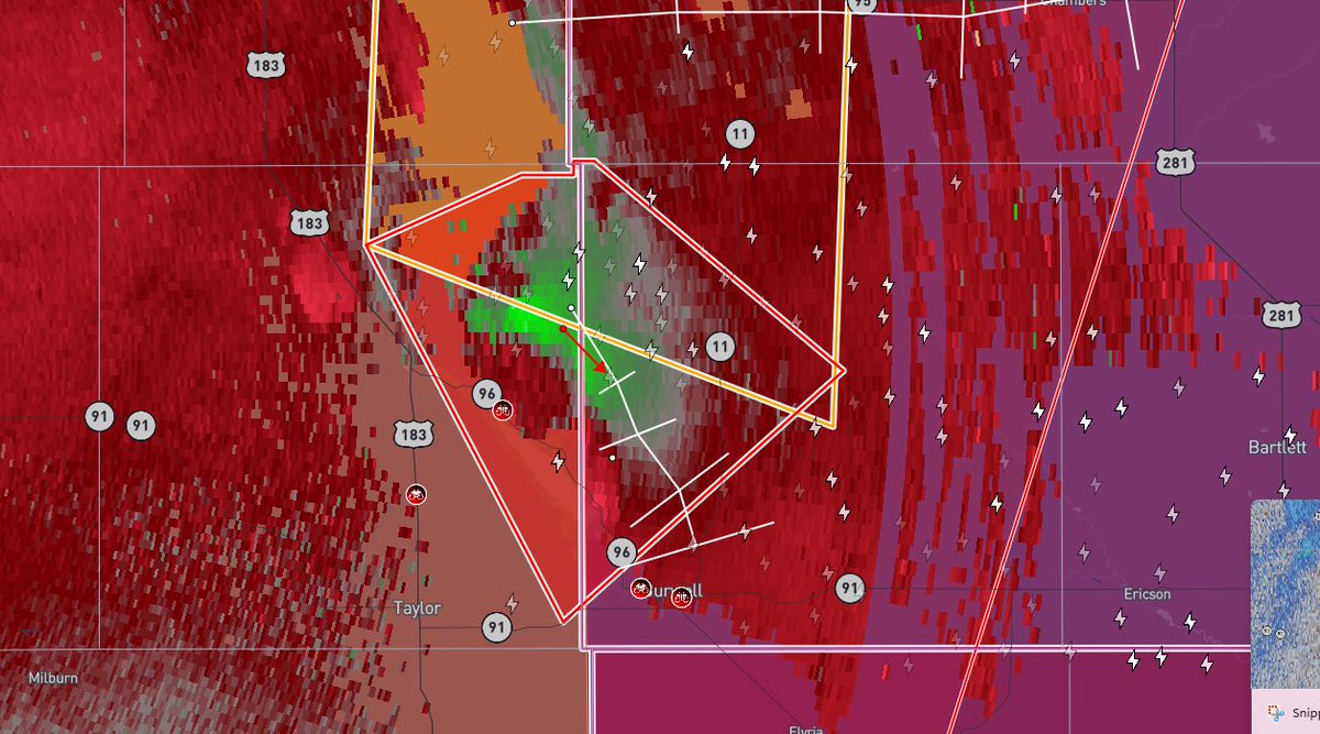 BigOlHunk's tweet photo. 🌪️ TORNADO WARNING 🌪️
Radar-indicated tornado 7 mi N of Calamus Reservoir, NE — ping pong ball size hail possible. Storm drifting SE at 15 mph. Areas near Virginia Smith Dam & Deverre TAKE COVER NOW!
#NEwx #TornadoWarning #GarfieldCounty #LoupCounty #SevereWeather #StormAlert https://t.co/ZpIsy1EazS