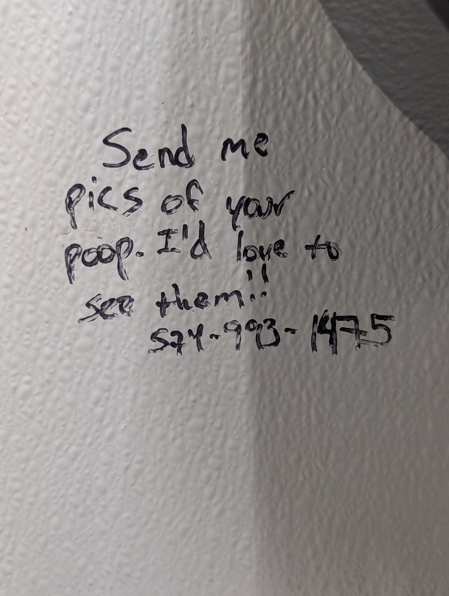 Social Outcast tweet media