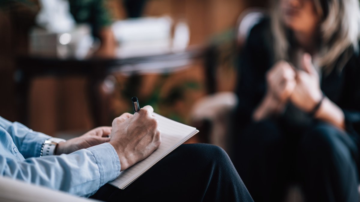 talking4change's tweet image. We provide free therapy and anonymous support to individuals:
✅ Distressed about their attraction to children
✅ Concerned about using child sexual abuse material (often called child pornography)
✅ Worried about engaging in online or offline offending involving a child
