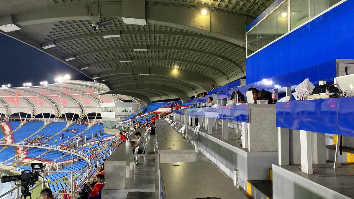 LAMONJACALI's tweet photo. Bendita! Triste panorama #AEstaHora en el Pascual Guerrero. Bajonazo de asistencia de la afición, de la prensa deportiva , de las “barras bravas” . 

Así culmina @AmericadeCali 2025-1.

#AmericaDeCali #Tulio #Polilla #Duvan #Juanfer https://t.co/gmkufcdCpU