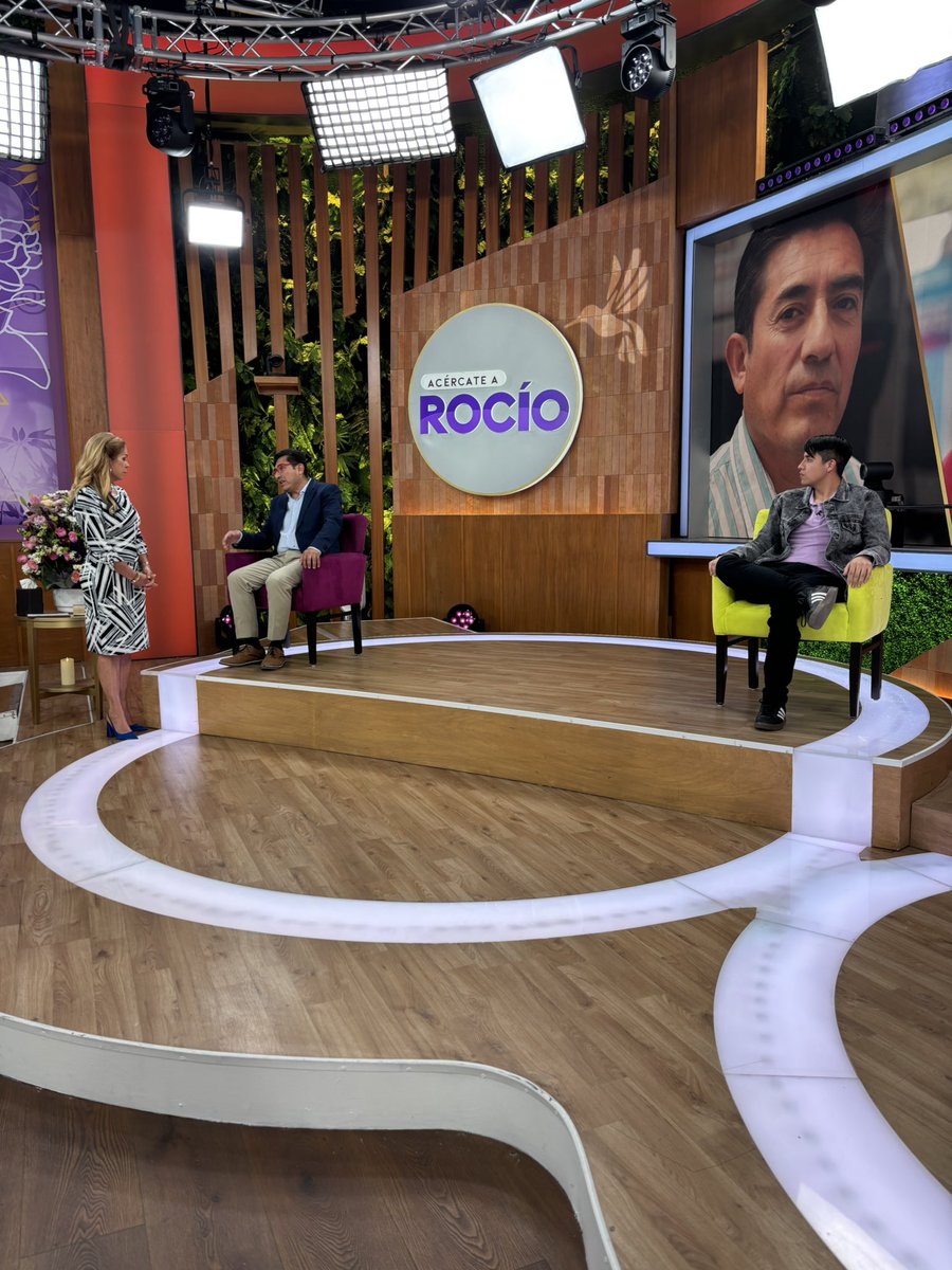 Enrique cuenta que tuvo novia hasta los treinta y tantos años. 🤯

#AcércateARocío 𝐩𝐨𝐫 𝐀𝐳𝐭𝐞𝐜𝐚 𝐔𝐍𝐎 📺🔥 EN VIVO bit.ly/AARENVIVO 📲