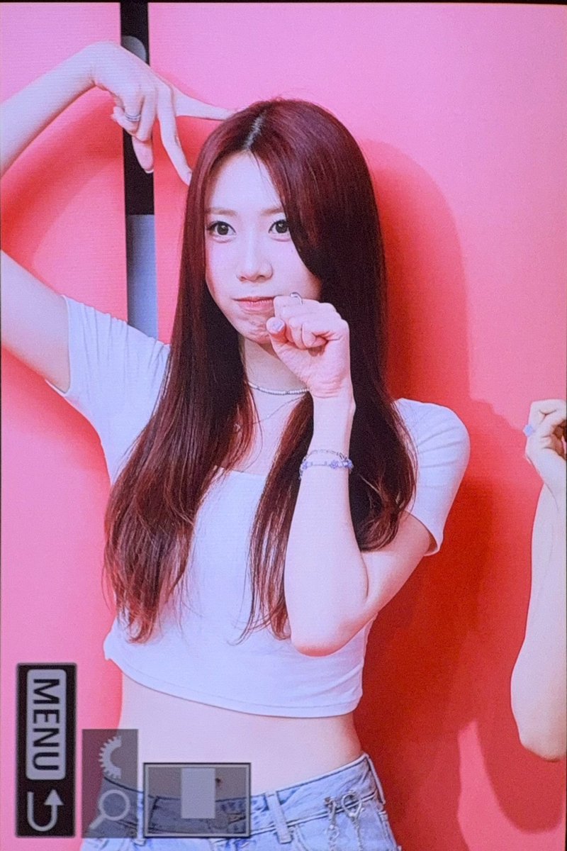 myBlueAria's tweet photo. 250619 TOKYO PRE3

💙🩵💙🩵

#아일리원 #ILY1 #アイリーワン 
#엘바 #ELVA #エルバ https://t.co/IIkpKgAiuh