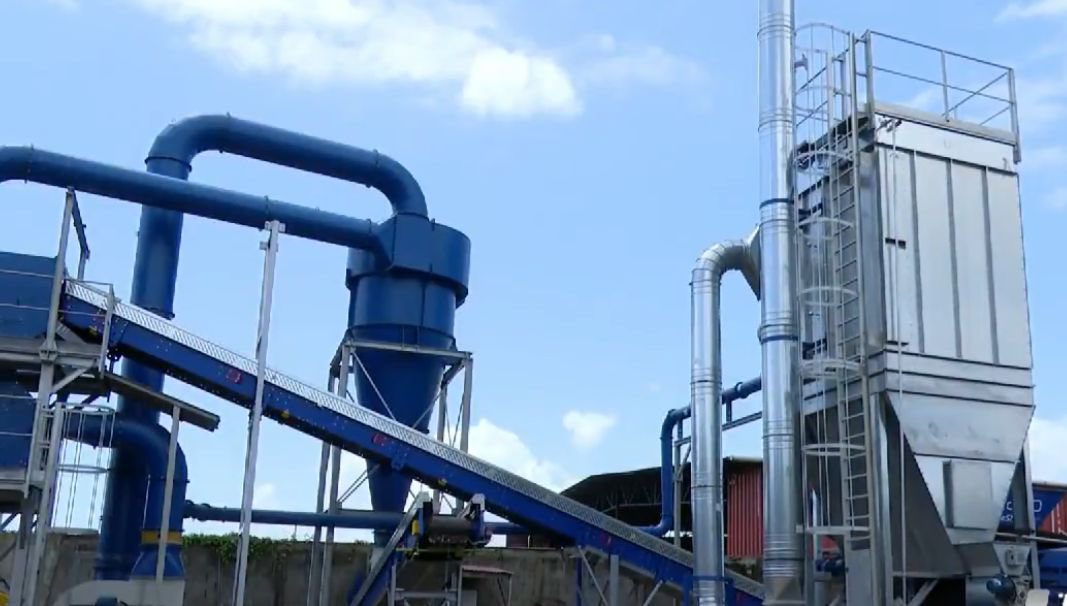 nuevarevoluc's tweet photo. NACIONALES | Morgan Metal Corp. inauguró oficialmente su nueva infraestructura industrial con la incorporación del Molino de Martillos Blue Shark y la trituradora Blue Devil GF4000 de Zato, consolidando su liderazgo en la industria del reciclaje de metales en América. https://t.co/NCgg00oT3D