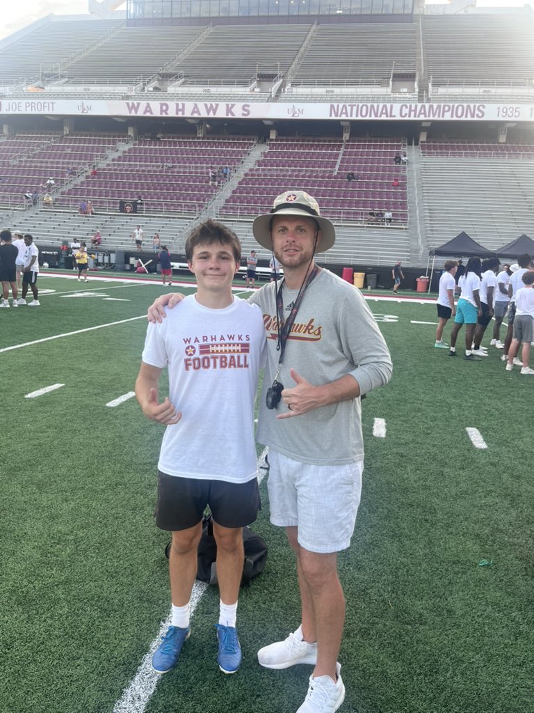 PodwikaPalmer's tweet image. Thank you @MarkMods for having me, and thank you @CoachNKimball for inviting to the ULM camp. I had a great and won the field goal comp, after a perfect chart! I’m looking forward to being back soon! @CoachDitmore @steverausch17 @hzfbfamily @laryea_simon @HHSathleticsAZ…