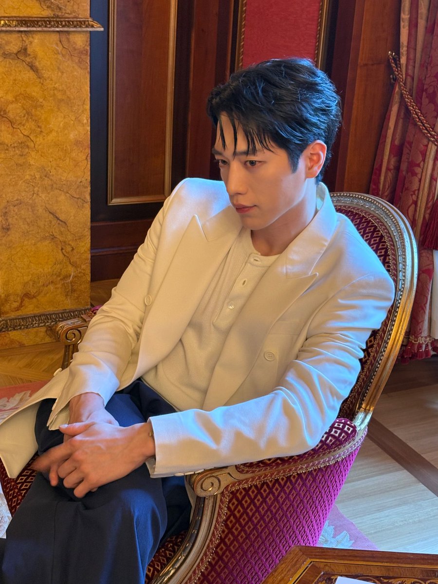 10v_v12's tweet image. 얼굴만 봐도 하룰라라 가