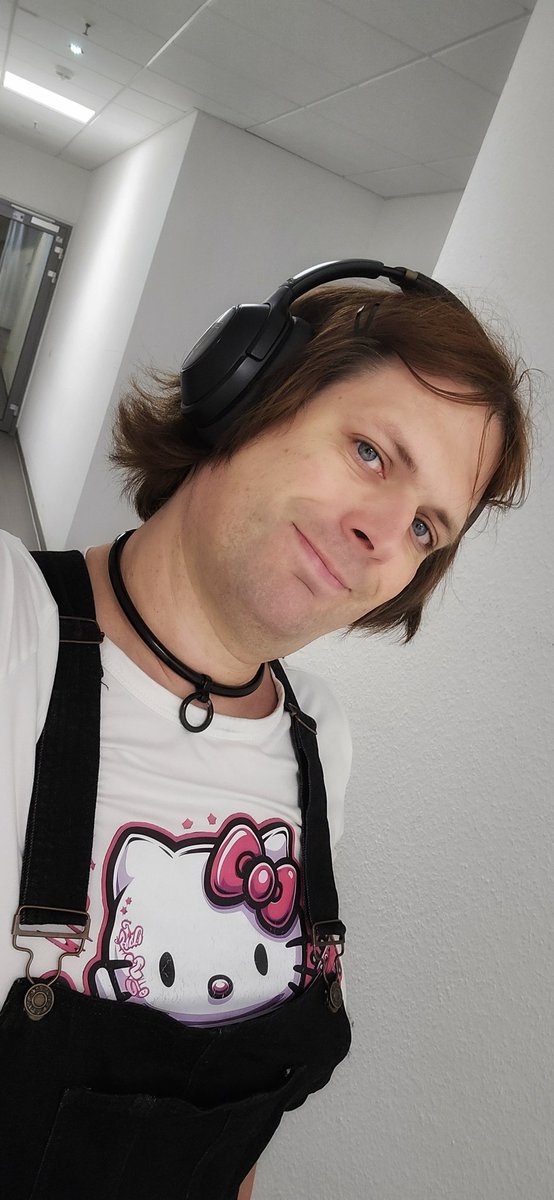 Last day work for this week. I can see my weekend.