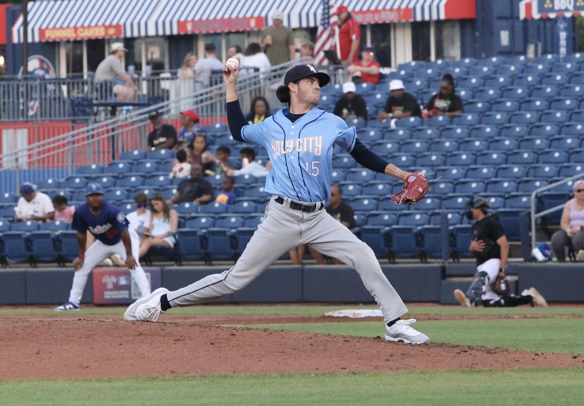 Ryan Andrade tonight: 5 IP, 3 H, 1 ER, 5 K

Just another night in the office for <a href="/RyanAndrade24/">Ryan.a.24</a> 💼
