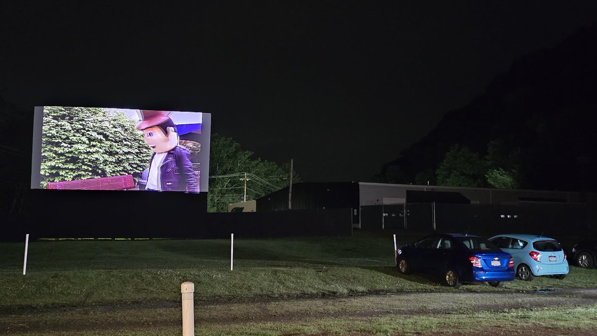 #IndieWatch this was a fun part of the film to put on the big screen at the drive-in (upcoming project)
