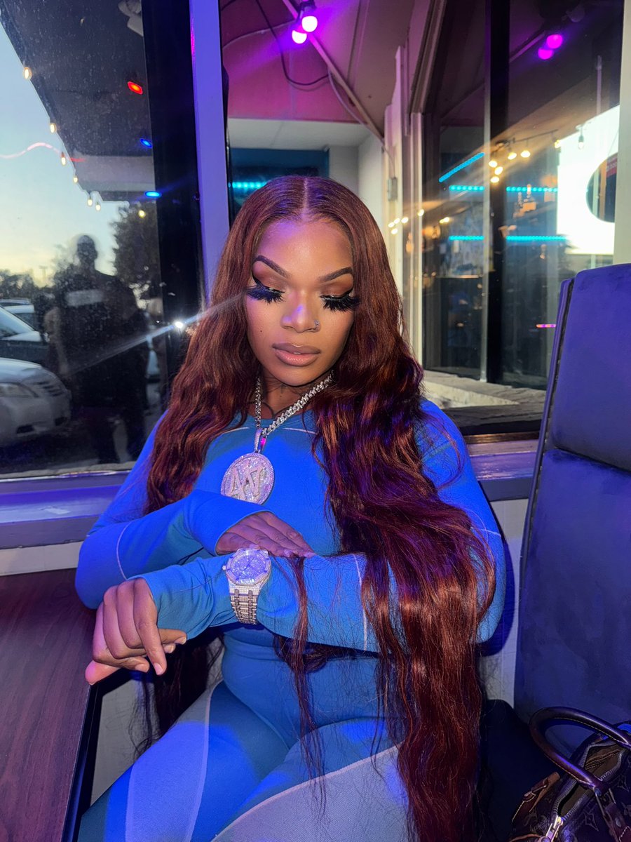 missprincessatl's tweet photo. "Percocets &amp; Addies looking for a fck i could give ; ALL these hatin' bitches plottin' why they let me liveeeee " 💙🦋🥶... 

#MISStress💋
#ThePrincessOfRap🎤👑🦄

#fyp #explore #turnt #hiphop https://t.co/WjCc3DAzrO