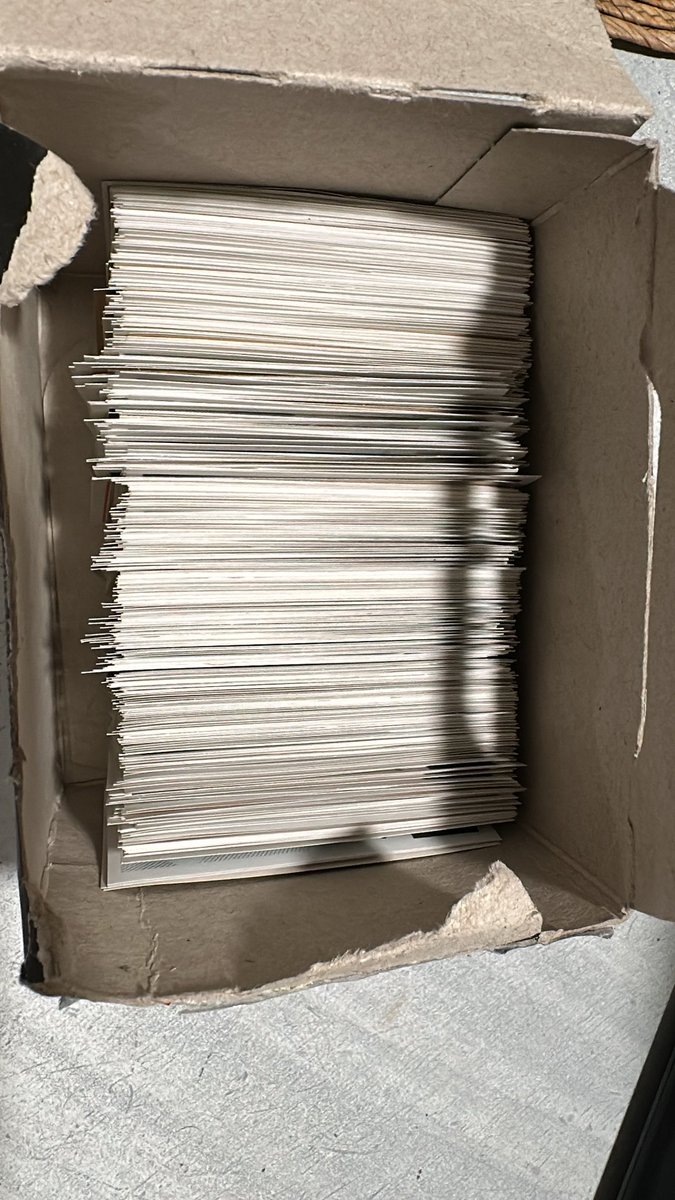 Por si alguien le interesa, tenemos a la venta un set de estampas Panini del Mundial de Clubes 2025. Son todas las 550 de la colección. 

Entrega en Pachuca o Mineral de la Reforma, o envío con cargo al comprador